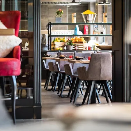 Eriks Hotel 4*